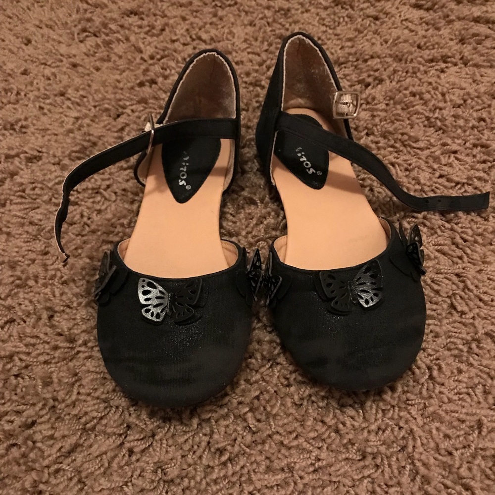 Black butterfly shoes